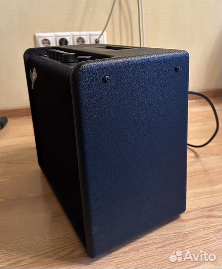 Цифровой комбоусилитель Fender mustang lt25