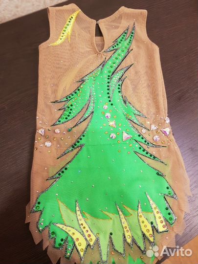 Костюм для художественной гимнастики 118 р