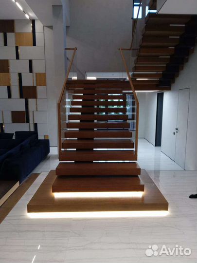 Облицовка лестниц деревом