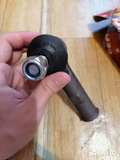 Наконечник рулевой тяги Nissan Sunny