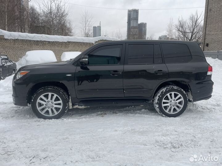 Lexus LX 5.7 AT, 2009, 201 290 км