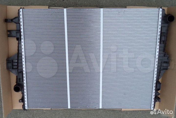 Радиатор Volkswagen Touareg