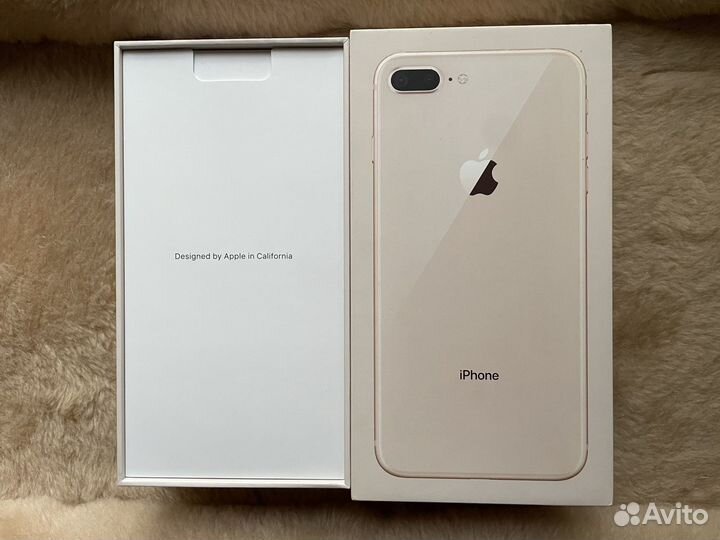 iPhone 8 Plus, 64 ГБ