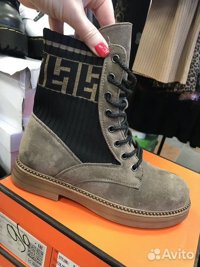 Ботинки женские замшевые весенние