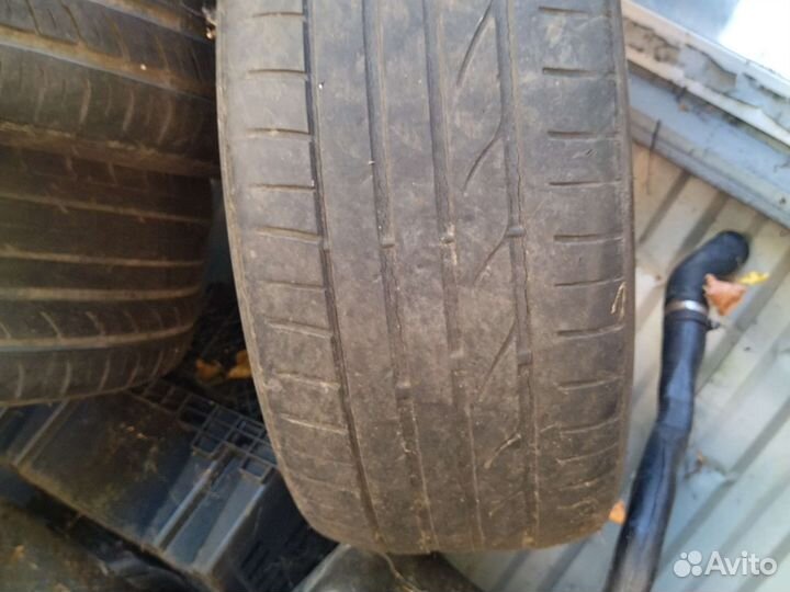 Bridgestone Potenza RE050A 245/45 R18 96W