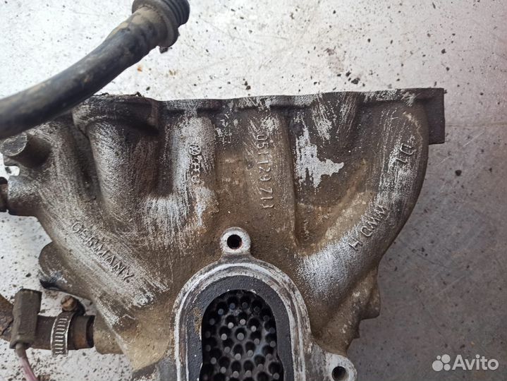 Впускной коллектор 051129713 Volkswagen
