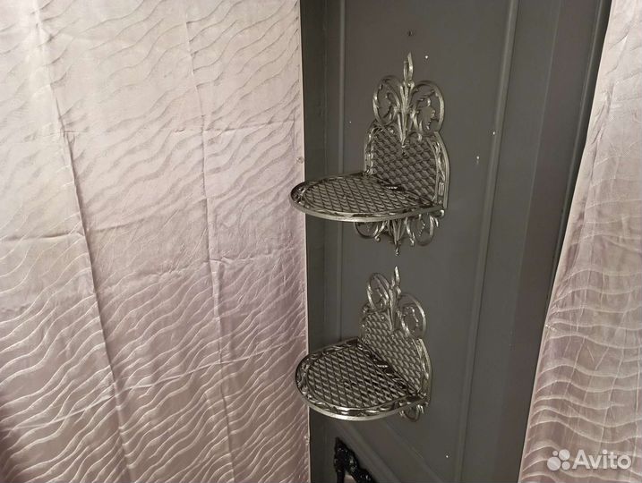 Винтажные советские декоративные литые полочки