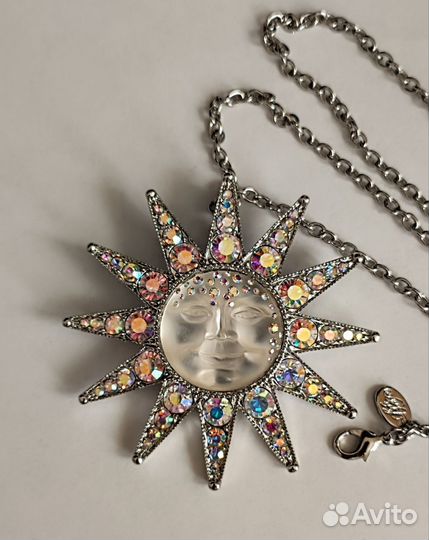 Брошь кулон с цепочкой Kirks Folly оригинал