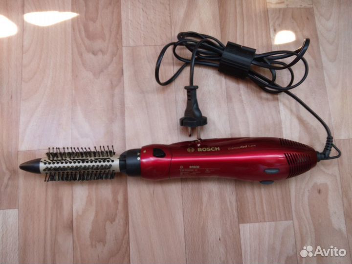 Фен-щетка Bosch PHA 2302