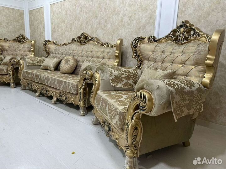 Диваны и кресла