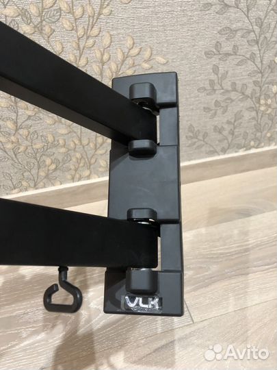 Кронштейн для телевизора поворотный