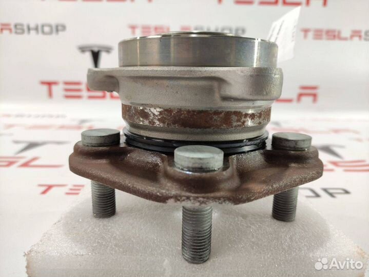 Подшипник ступицы Tesla Model 3 2019 1044121-00-E