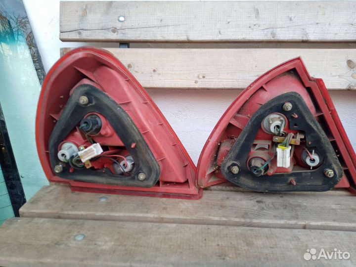 Фонарь задний Mitsubishi mirage купе