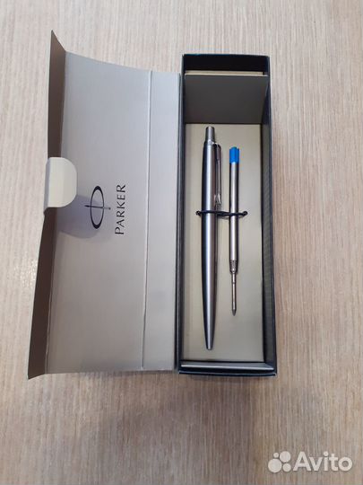 Шариковая ручка Parker