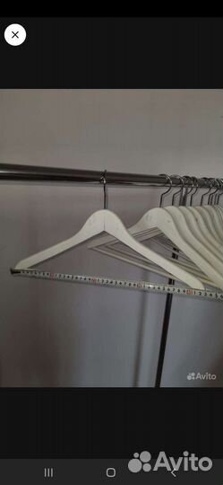 Вешалка плечики деревянные б/у