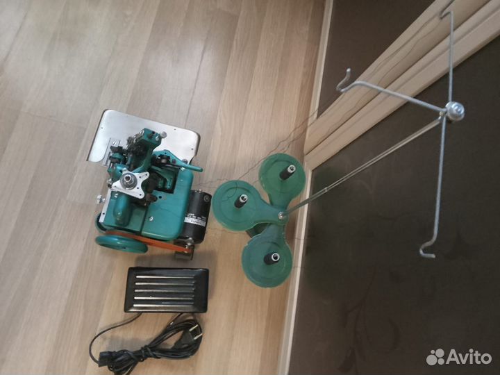 Оверлок для швейной машины