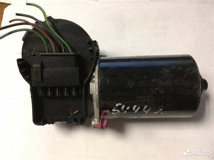 Моторчик стеклоочистителя передний передний Audi