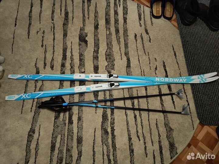 Беговые лыжи