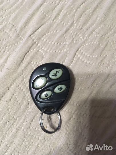 Брелок сигнализации томогавк 9030