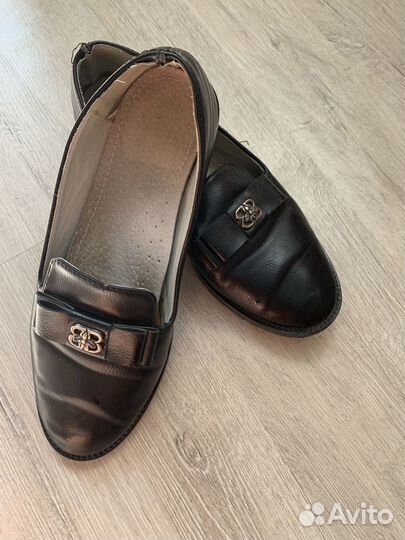 Школьная обувь для девочки 33