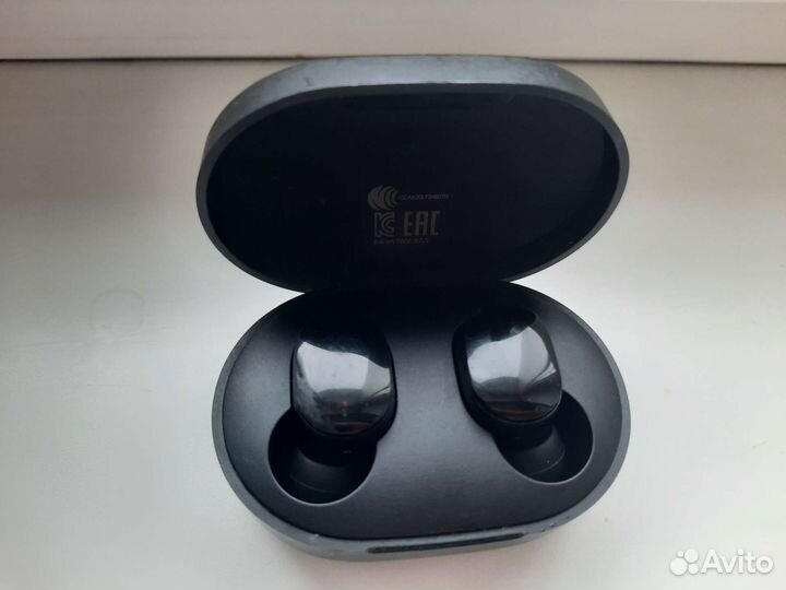 Кейс для наушников Mi