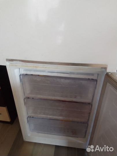 Холодильник бу беко