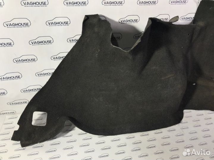 Обшивка багажника правая Volkswagen Passat B3 1.6