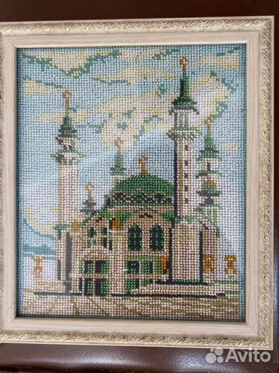Картина вышитая бисером