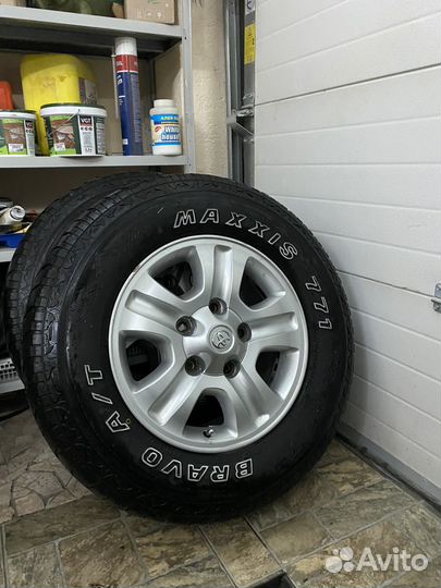 Резина на дисках 275/65R17 крузак 100
