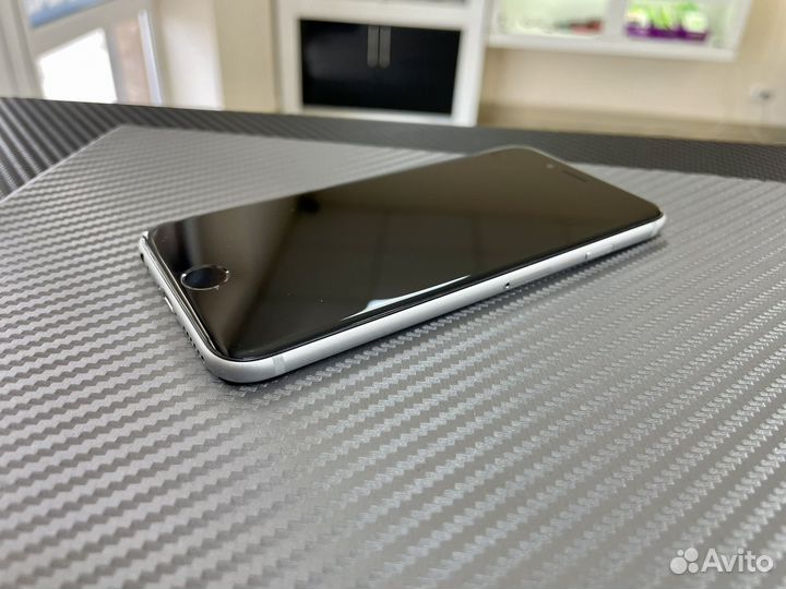 Телефон iPhone 6s RU/A 32 gb Идеал