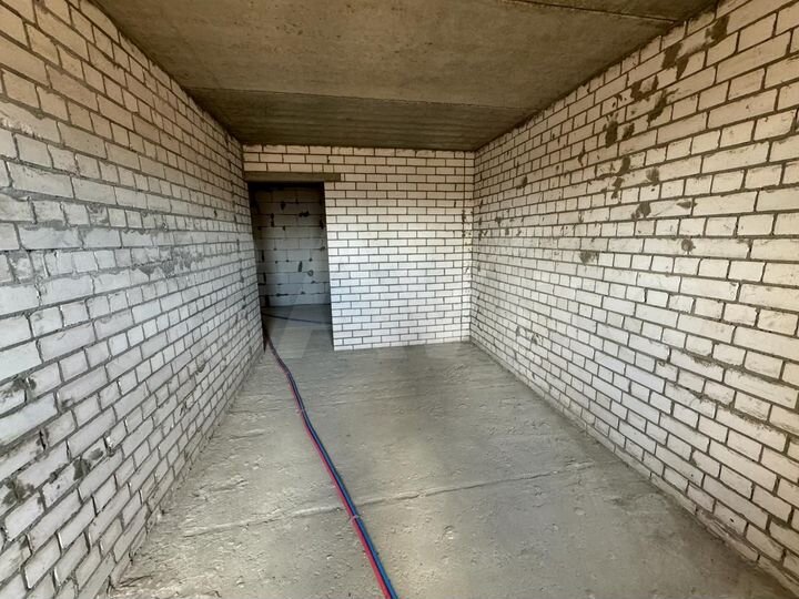 2-к. квартира, 76 м², 6/10 эт.