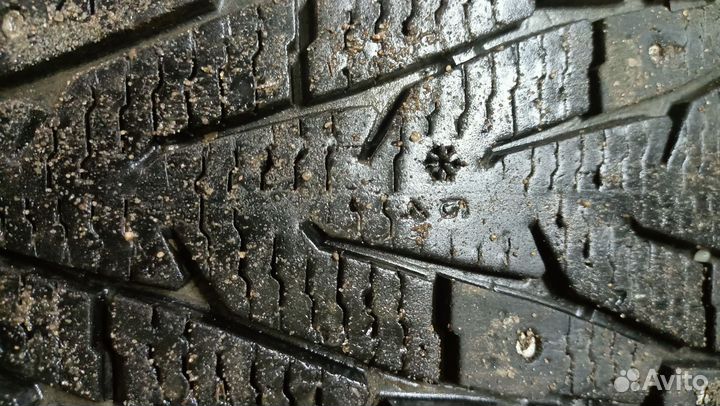 Nokian Tyres Hakkapeliitta 7 SUV 225/65 R17 106T