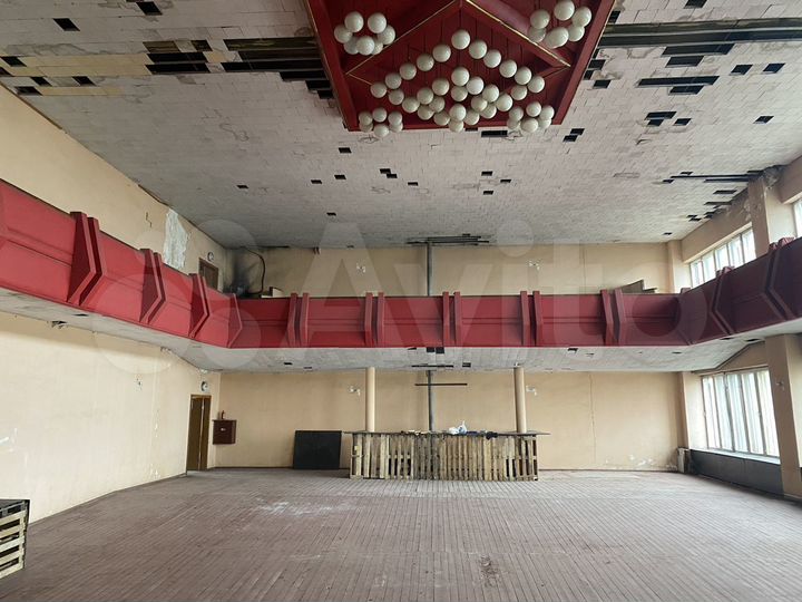 Помещение 1376 м² (отдельный вход)