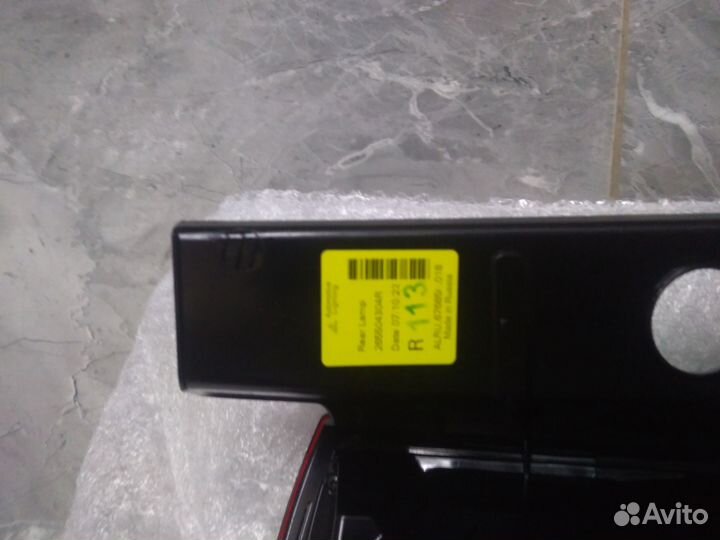 Фонарь правый Renault Duster оригинал с платой