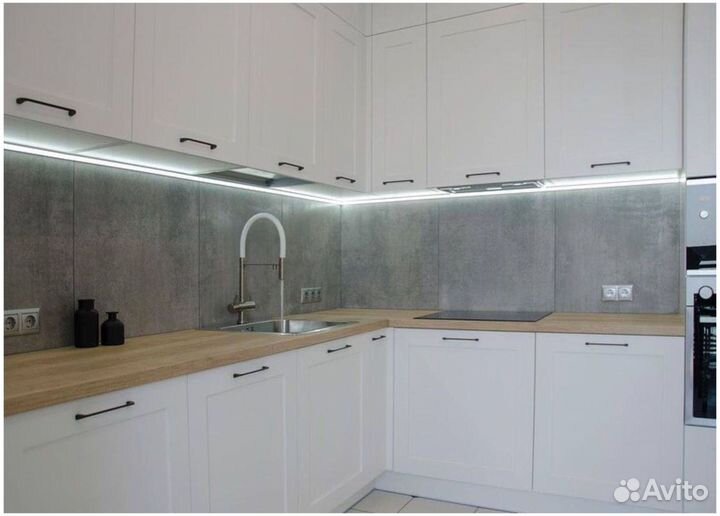 Кухня новая