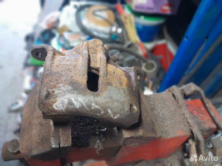 Передний суппорт Ford Mondeo 3,Форд Мондео 3