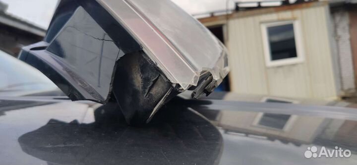 Фонарь задний правый MMC Outlander 1