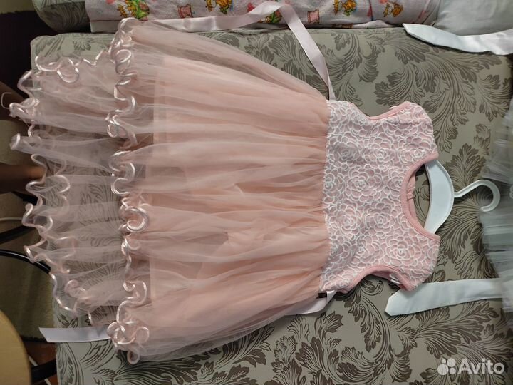 Продам платья