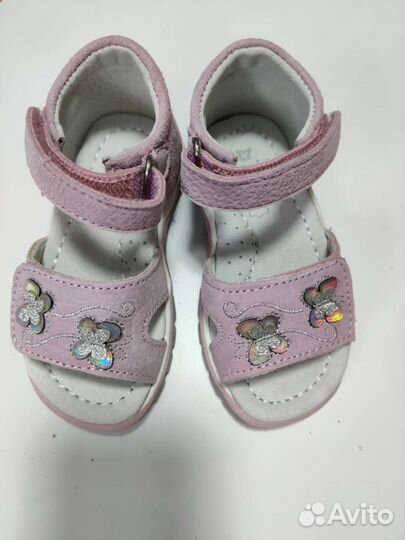 Босоножки для девочки 21 размер новые