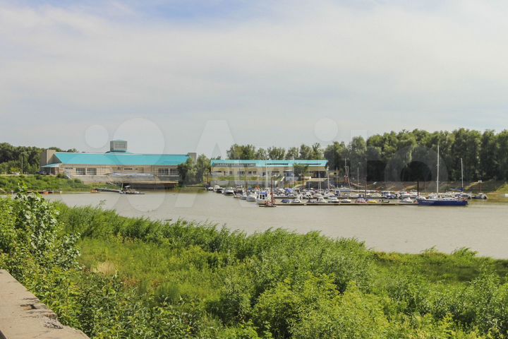 Здание 3500 м².Зеленый остров.300 кВт.Без комиссии