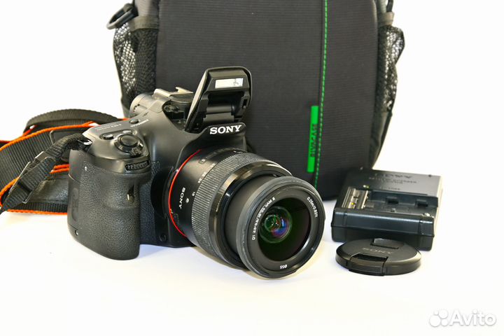 Sony Alpha A58 20.1MP зеркалка Kit SAM II 18-55