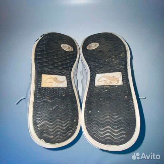 Adio taro etnies globe osiris dvs fallen vans dc