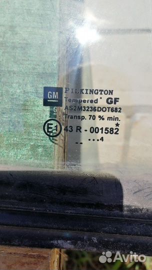 Opel Astra H стекла двери задней правой