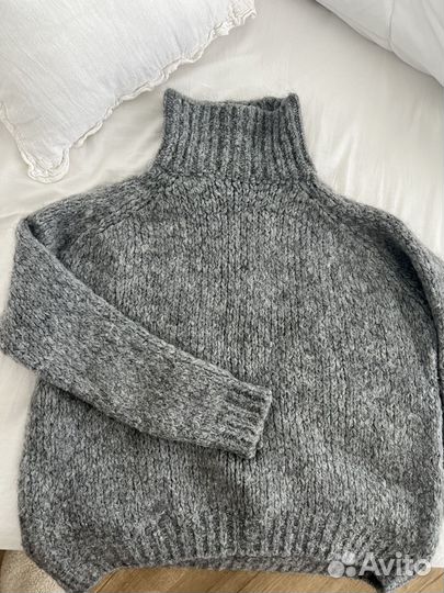 Свитер zara xs-s