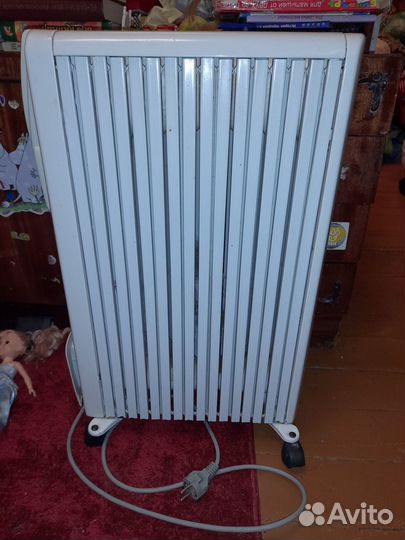 Масляный обогреватель delonghi 082063