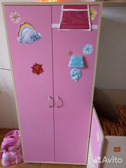 Мебельный гарнитур