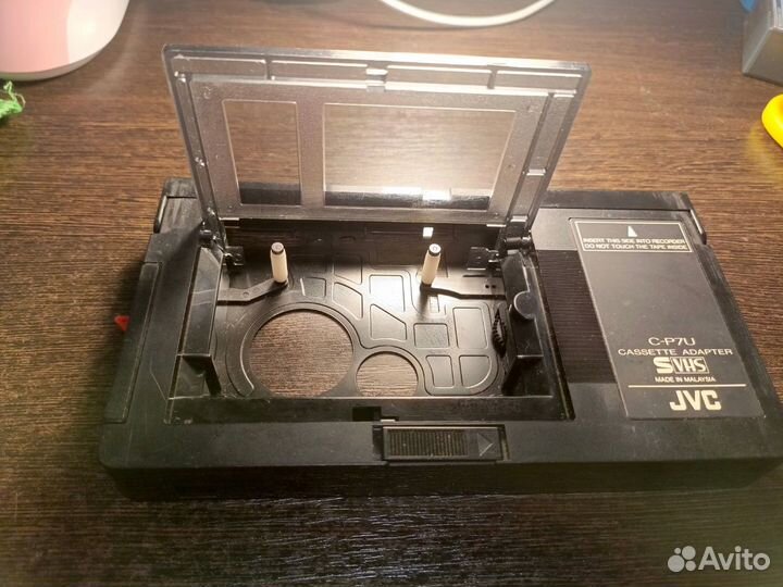 Кассетный адаптер JVC