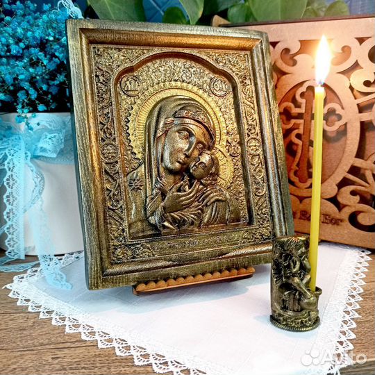 Икона Пресвятой Божьей Матери Умиление Пресвятой