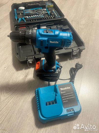 Шуруповерт makita 26v с набором