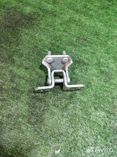 Петля двери задняя правая Haima M3